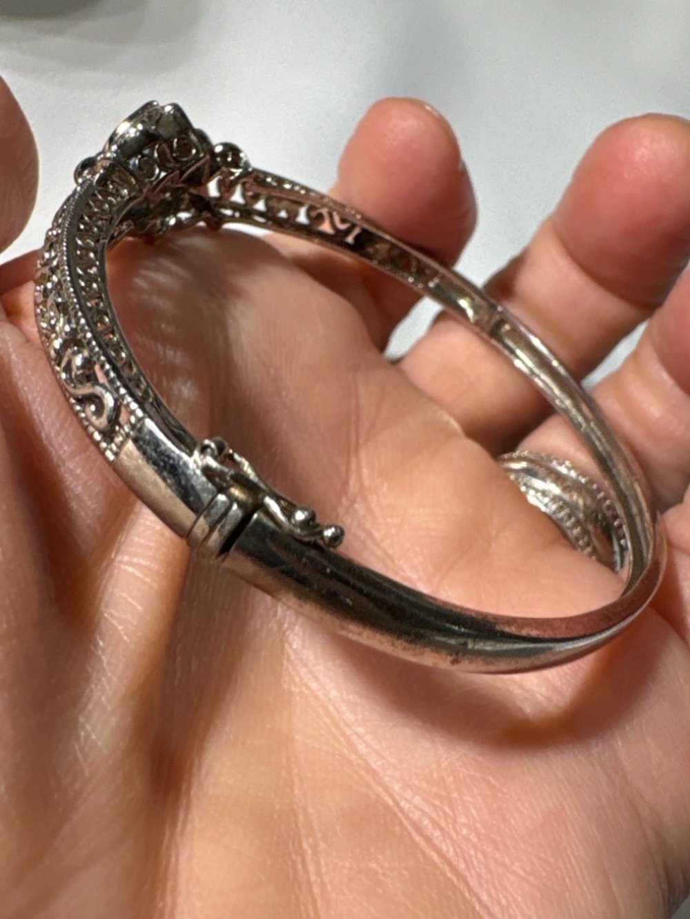 Sterling 925 Blue & White Topaz Butterfly Filigree Hinged Bangle Bracelet - Picture 4 of 7